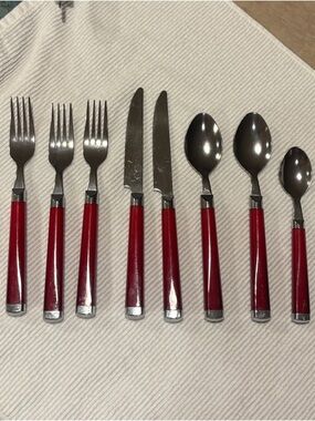 Red Handle Stainless Steel Flatware Set - 8 Piece (No Brand) Vintage?